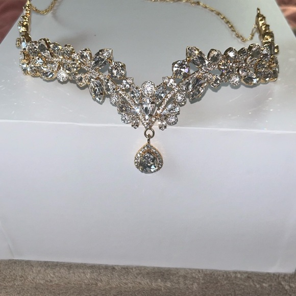 Bridal Headpiece - Picture 1 of 4